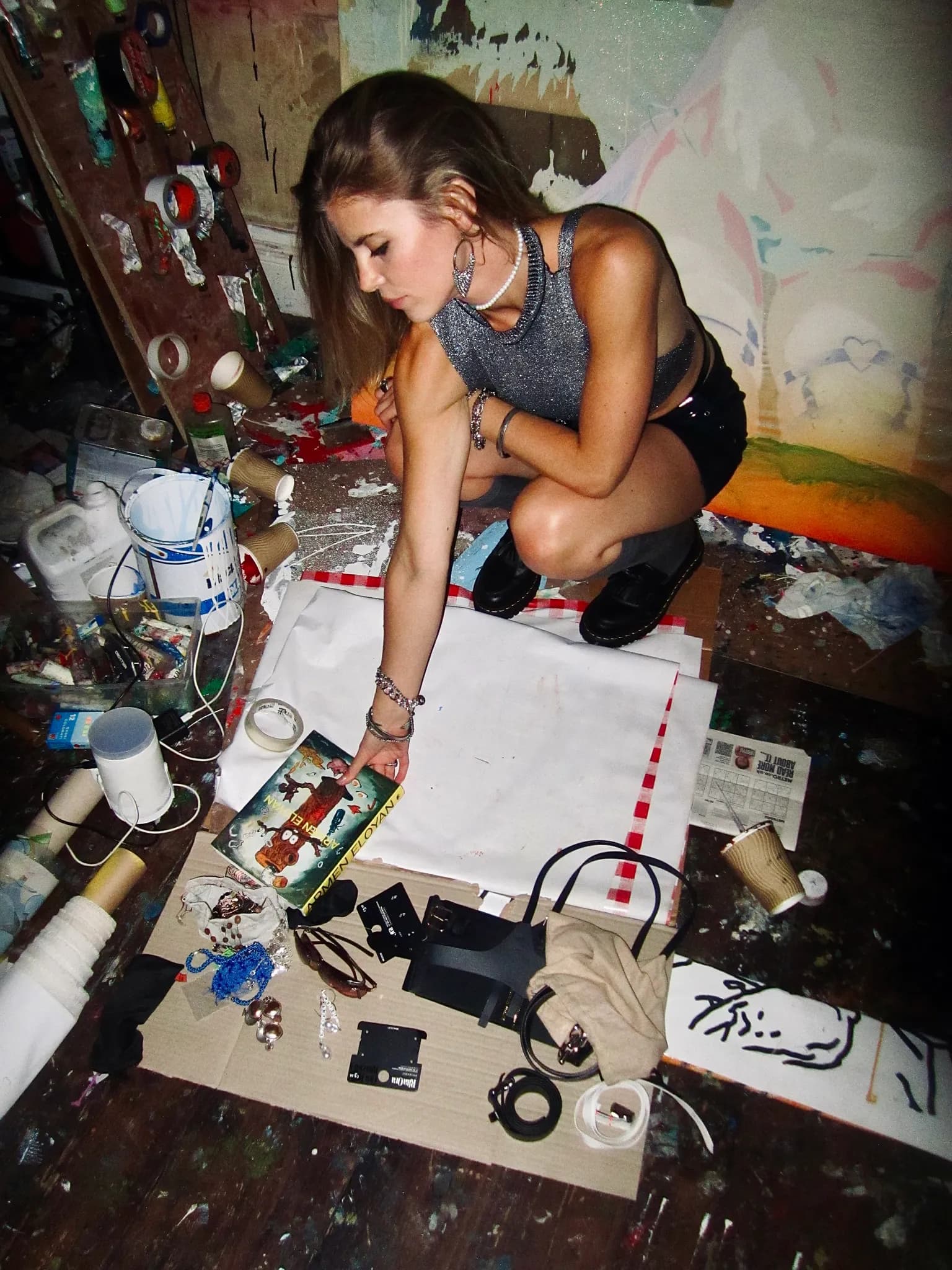 Behind the scenes with Isabelle Bonfrer, styling for Luc Waring — 13 of 47
