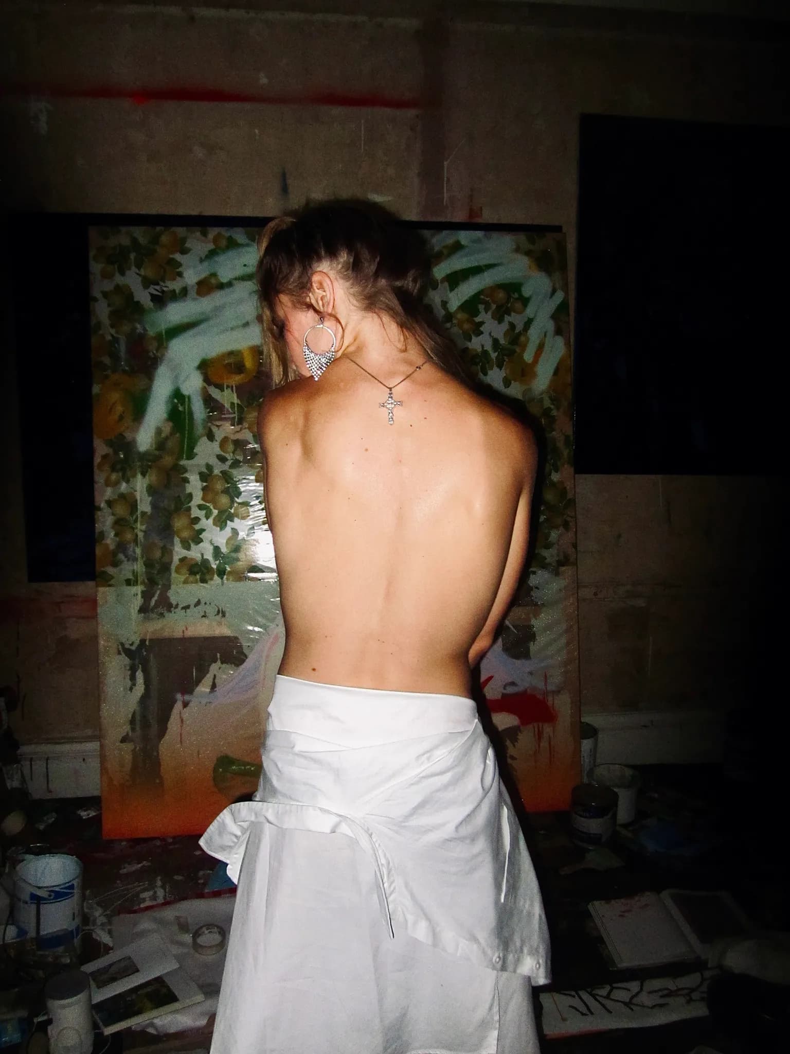 Behind the scenes with Isabelle Bonfrer, styling for Luc Waring — 5 of 47