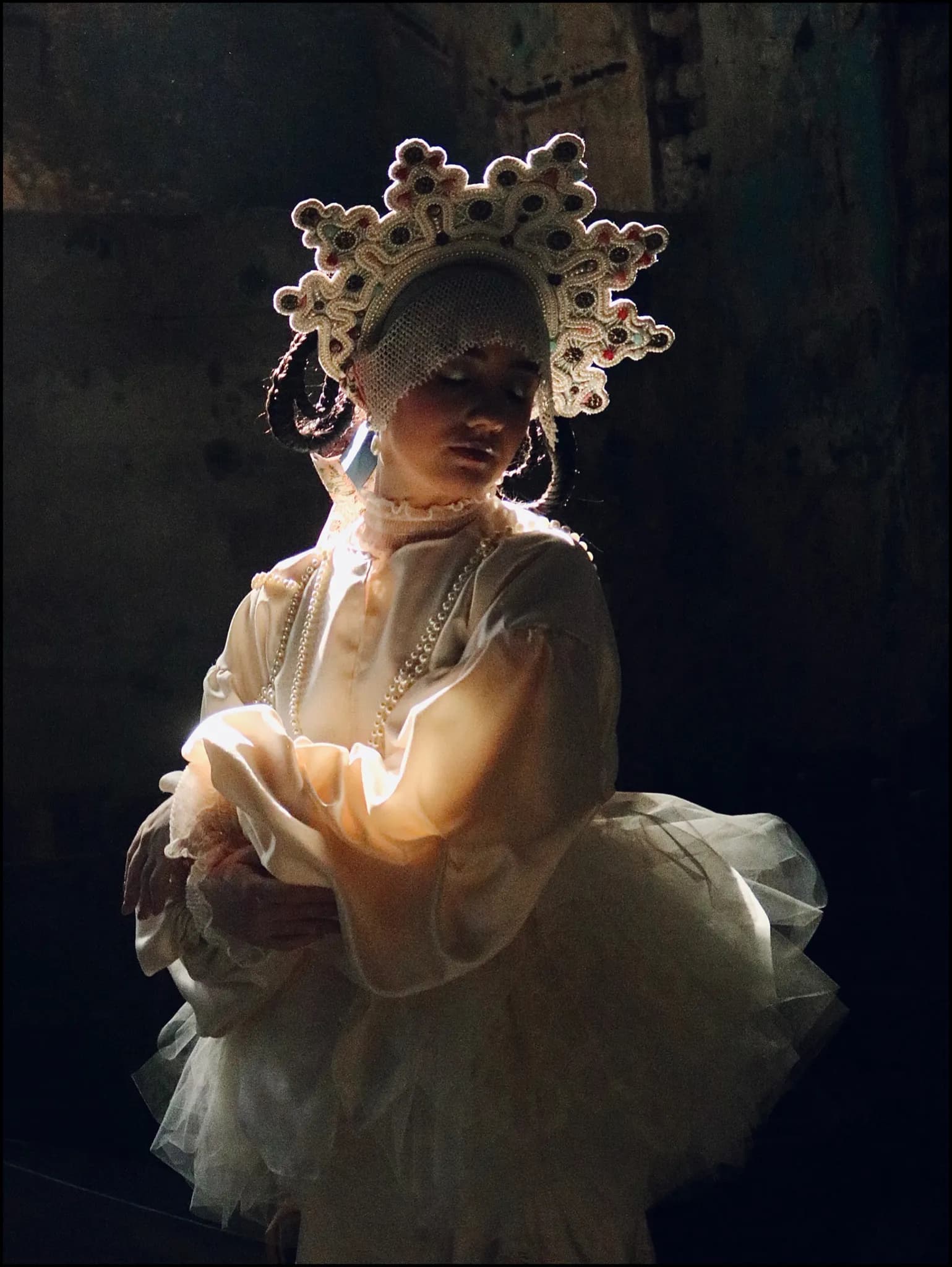 Behind-the-scenes and editorial photography on the Maslenitsa fashion film for Kylbach — 10 of 20