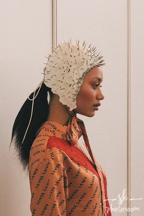 Backstage photography at Mercedes-Benz Fashion Week Russia 2019, Central Manezh, Moscow — 3 of 89