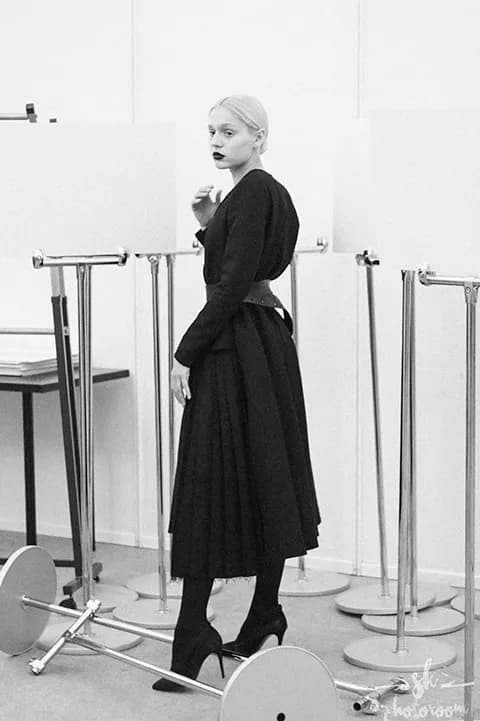 Backstage photography at Mercedes-Benz Fashion Week Russia 2019, Central Manezh, Moscow — 10 of 89