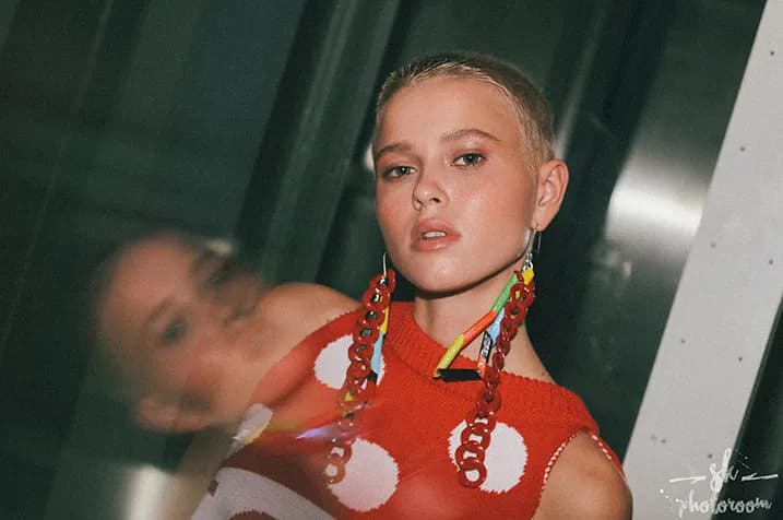 Backstage photography at Mercedes-Benz Fashion Week Russia 2019, Central Manezh, Moscow — 11 of 89
