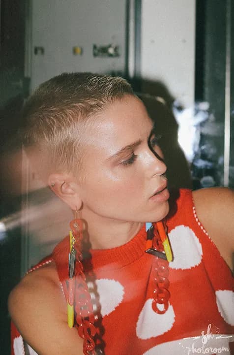 Backstage photography at Mercedes-Benz Fashion Week Russia 2019, Central Manezh, Moscow — 84 of 89