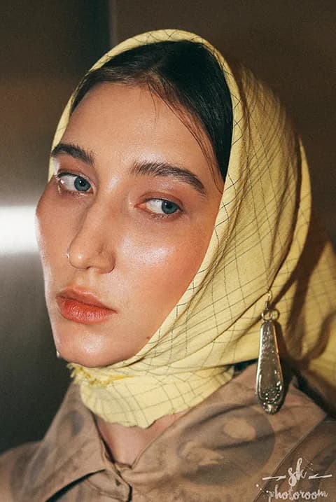 Backstage photography at Mercedes-Benz Fashion Week Russia 2019, Central Manezh, Moscow — 2 of 89