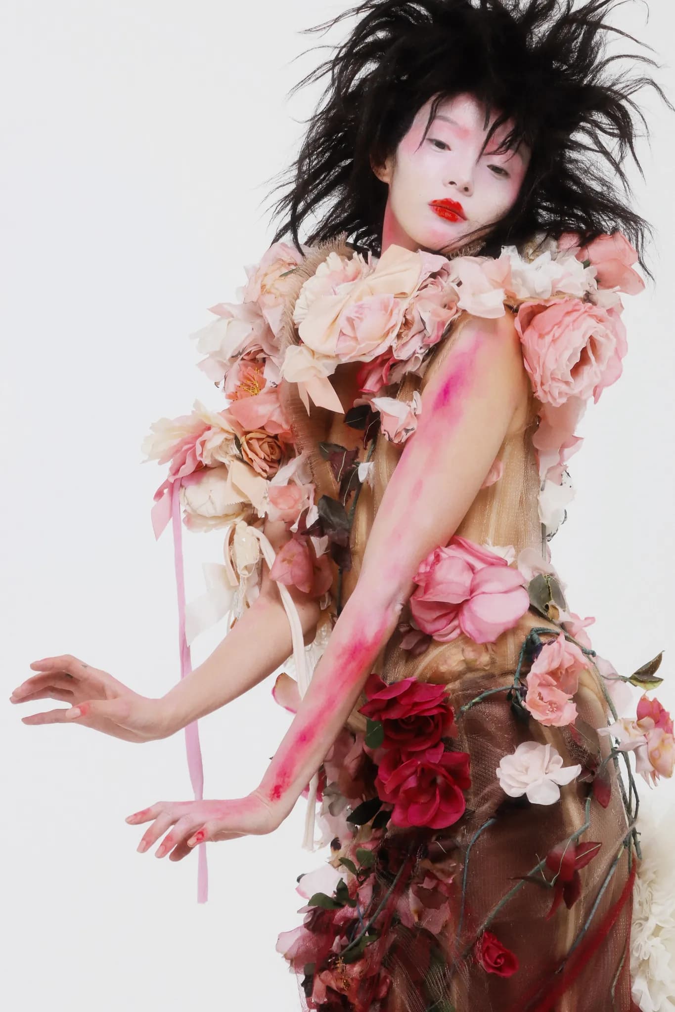 Behind the scenes on the Ray-Ban Meta × SHOWstudio shoot for CR Fashion Book — 96 of 101